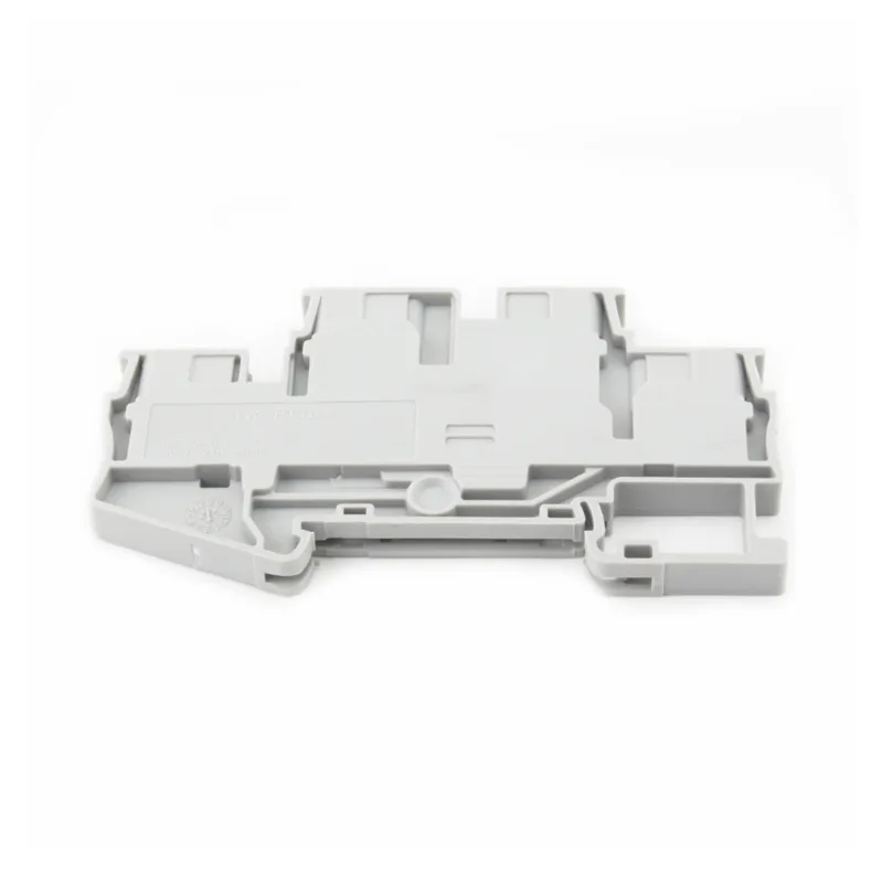 PTTB4 Клемен блок за захранване през DIN шина