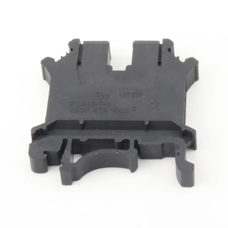 UK 5N клемен блок за DIN шина